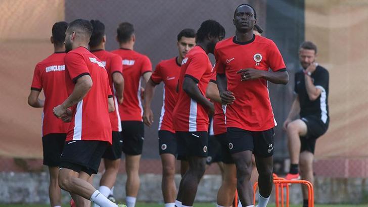 Gençlerbirliği'nde Fenerbahçe mesaisi başladı