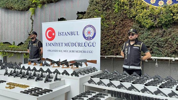 İstanbul’da 'motosikletli' suç örgütlerine operasyon: 24 gözaltı