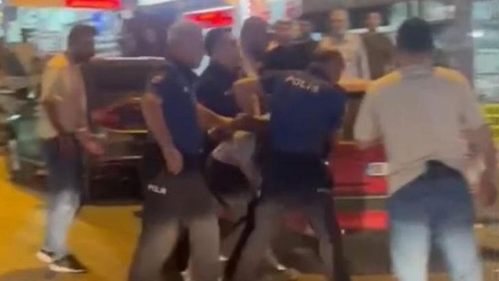 Kesici aletle ambulansa saldıran şüpheliler gözaltına alındı