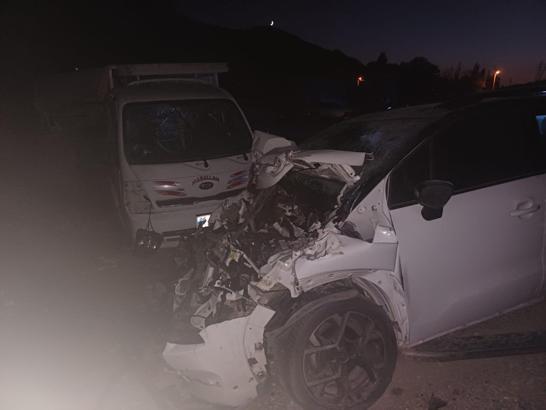 Ankara’da otomobil ile kamyonet çarpıştı: 6 yaralı