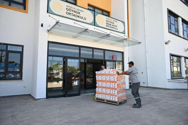 Kırtasiye malzemelerinin dağıtımı tamamlandı