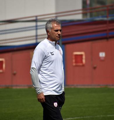 Altınordu'da Ateş takımını beğendi