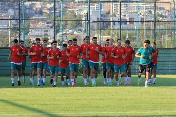 Karşıyaka'nın rakibi karışık