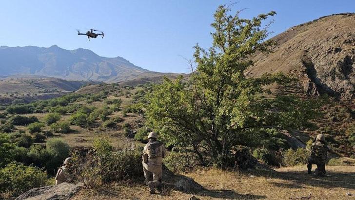 Kayıp koyunlar, termal dürbün ve termal dron ile buldu