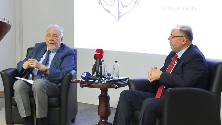 İlber Ortaylı ve Erhan Afyoncu TEKNOFEST Mavi Vatan'da konferans verdi