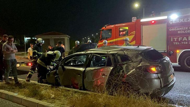 Tekirdağ'da otomobil, aydınlatma direğine çarptı: 1 ölü, 2 yaralı
