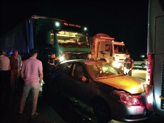 Ayvalık'ta kırmızı ışıkta zincirleme kaza: 1 ölü, 3 yaralı