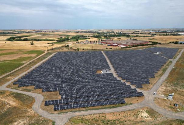 Tekirdağ'a 9863,6 kWp'lik arazi GES