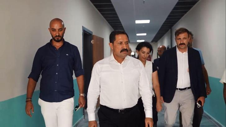 Defne’de 6 Şubat’ın ardından yeniden inşa edilen okul öğrencileri yeniden ağırlamaya hazırlanıyor