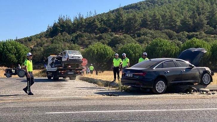 Manisa'da kavşakta kaza: 1 ölü, 3 yaralı