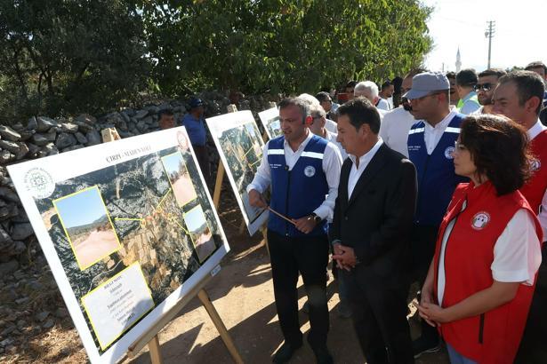 Menteşe'de  2 bin 700 metre uzunluğunda yol çalışması