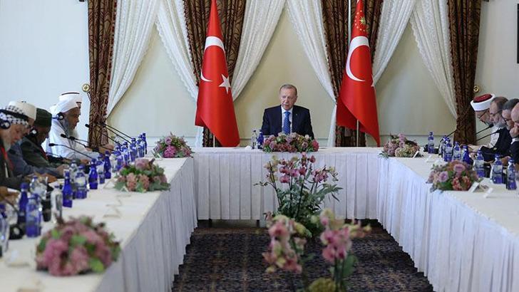 Cumhurbaşkanı Erdoğan, Dünya Müslüman Alimler Birliği heyetini kabul etti