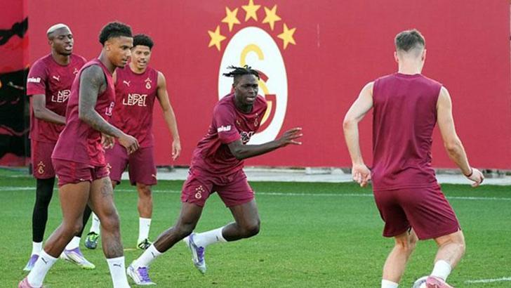 Galatasaray’da Wilfried Singo, ilk antrenmanına çıktı