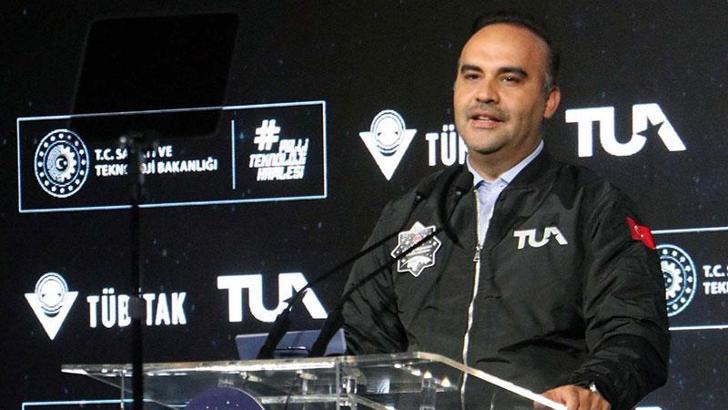 Bakan Kacır: Kendi geliştirdiğimiz uzay aracımızla Ay’a erişeceğiz