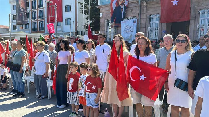 Çanakkale'de 30 Ağustos Zafer Bayramı coşkuyla kutlandı