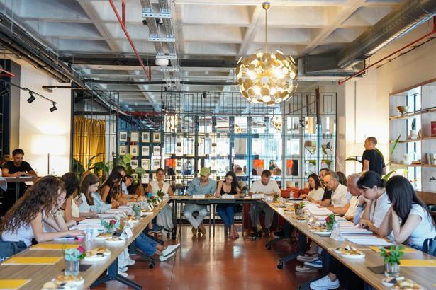 Güller ve Günahlar'ın ilk kamera arkası görüntüleri