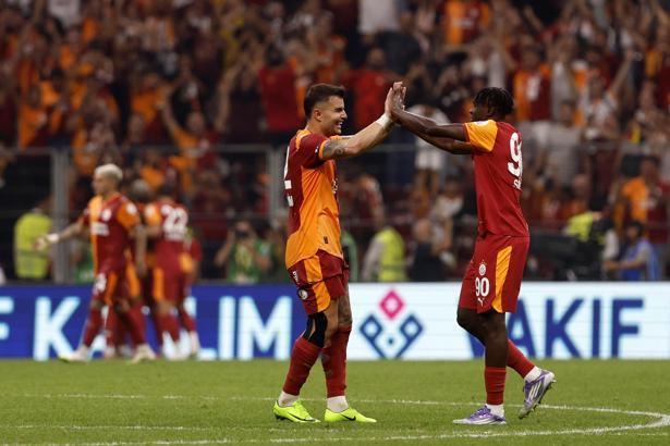 Galatasaray 3 puanı 3 golle aldı, Icardi ve Osimhen saymaya devam etti