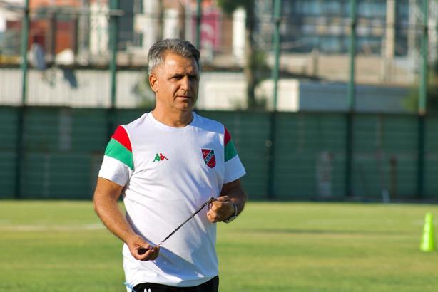 Karşıyaka transferde duruldu