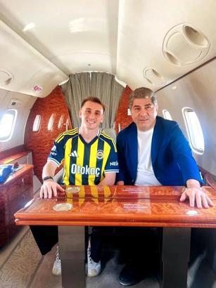Kerem Aktürkoğlu, Fenerbahçe için yola çıktı