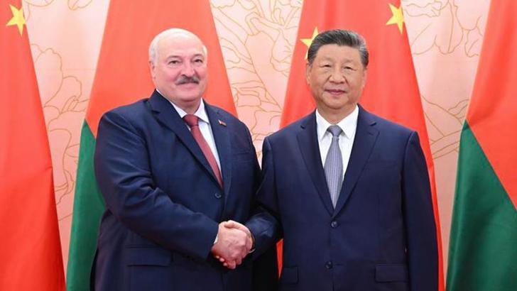 Çin ve Belarus liderleri Tiencin’de bir araya geldi