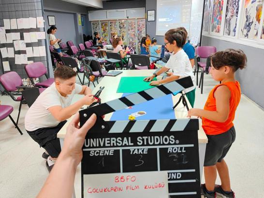 Bornovalı çocuklar kamera başına geçti