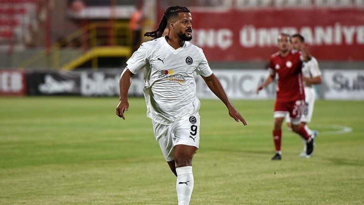 Manisa FK'da Diony'den iyi başlangıç