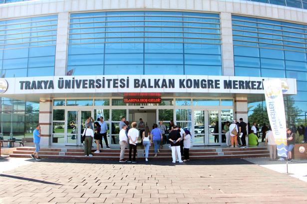 Trakya Üniversitesi'nde kayıt heyecanı başladı