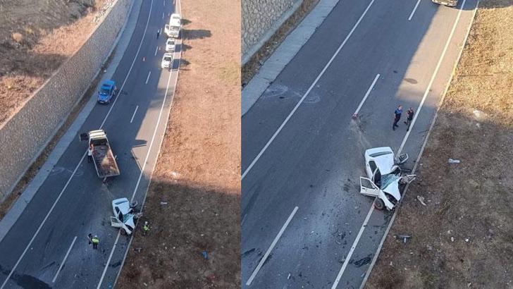 Ters yöne giren otomobille hafif ticari araç çarpıştı: 1 ölü, 3 yaralı