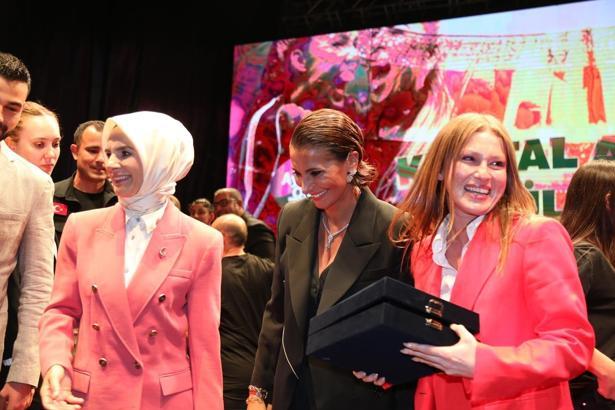 BtcTurk’e ‘Yılın Kadın Futbol Sponsoru’ ödülü