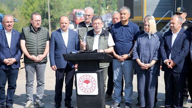 Bakan Yumaklı: 3 ilimizdeki yangınlar kontrol altında