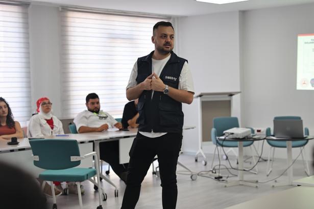 Büyükşehirden siber güvenlik eğitimi