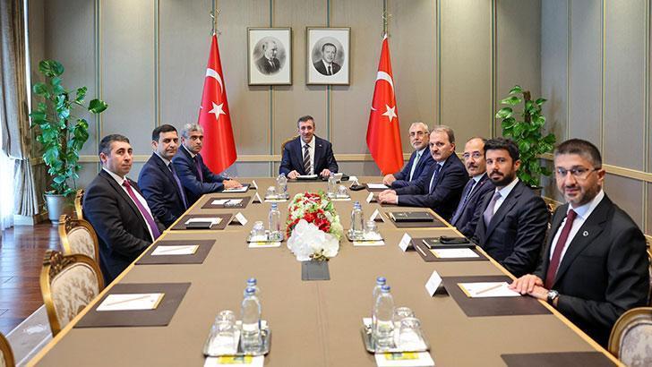 Cevdet Yılmaz, Azerbaycan Çalışma ve Halkın Sosyal Koruması Bakanı Aliyev ile görüştü