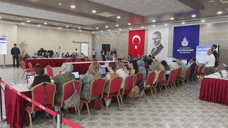 'Uygulama Bazlı Taksi Taşımacılığı' ihalesinin ikinci etabında 24 plaka satıldı