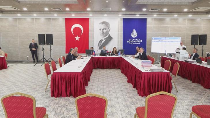 İstanbul- 'Uygulama Bazlı Taksi Taşımacılığı' ihalesinin ikinci etabında 24 plaka satıldı