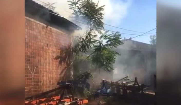 İnegöl’de, küçükbaş çiftliğindeki yangın söndürüldü