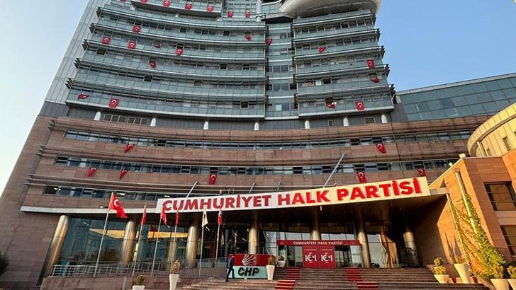 CHP'de MYK olağanüstü toplandı