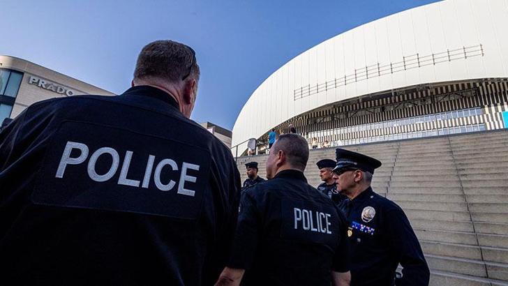 Fransa’da bıçaklı saldırı: 4 yaralı