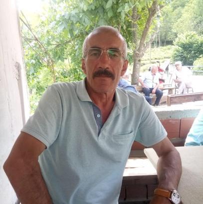 Rize’de devrilen kamyonetin sürücüsü öldü