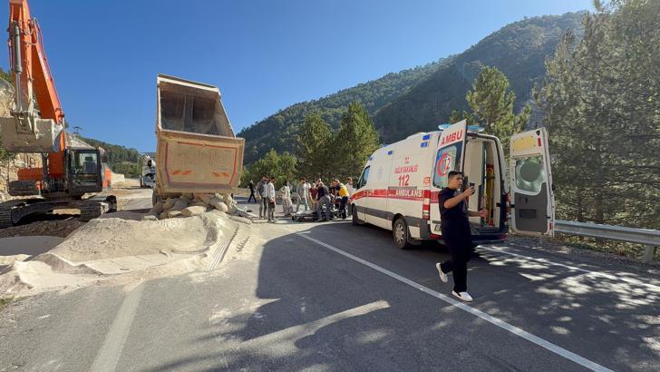 Otomobilin çarptığı işçi yaralandı