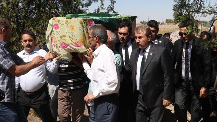 Destici, Eskişehir'de cenazeye katıldı