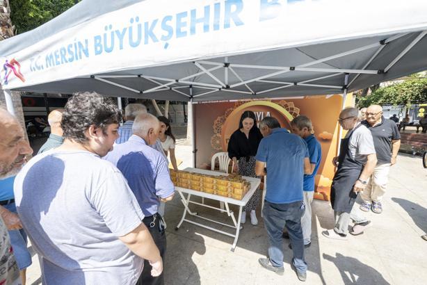 Mersin Büyükşehir’den 15 bin kandil simidi