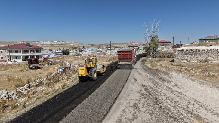 Büyükşehir Belediyesi'nden Pınarbaşı ilçesine 110 milyon TL'lik yol yatırımı