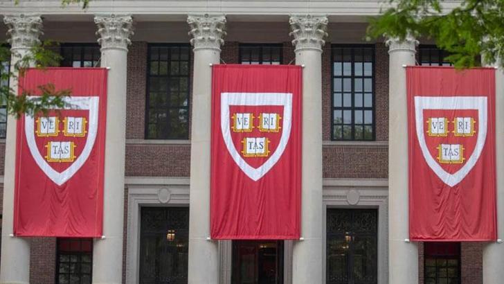 ABD'de yargıç, Trump'ın Harvard'ın fonlarını dondurmasını anayasaya aykırı buldu