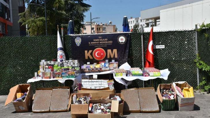 İzmir'de kaçak tütün ve elektronik sigara operasyonu