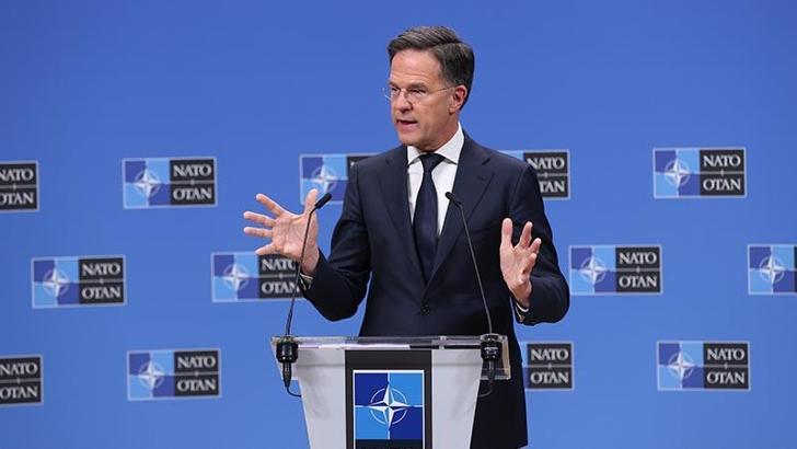 Rutte: Hava ve füze savunma sistemlerinin sayısını 5 kat artırmamız gerekiyor