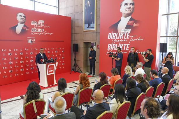 Özgür Özel: İsterse CHP'ye kayyım atasınlar, biz yolumuzda yürüyeceğiz