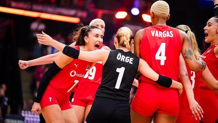 A Milli Kadın Voleybol Takımı, Dünya Şampiyonası'nda ilk kez yarı finalde