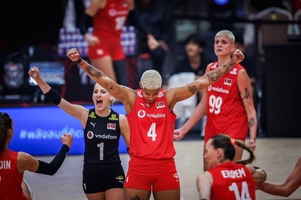 A Milli Kadın Voleybol Takımı, Dünya Şampiyonası'nda ilk kez yarı finalde