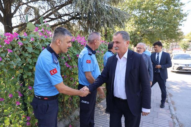 Başkan Balaban'dan zabıta personeline ziyaret