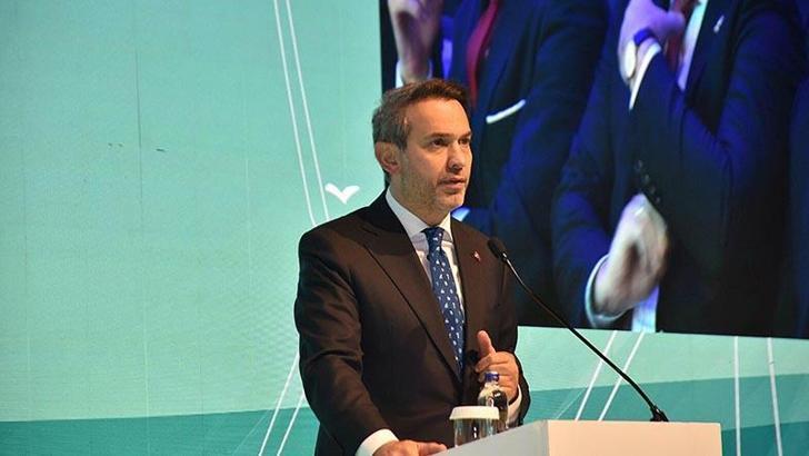 Bakan Bayraktar: Aldığımız cesur kararlarla adeta sessiz bir devrim gerçekleştirdik